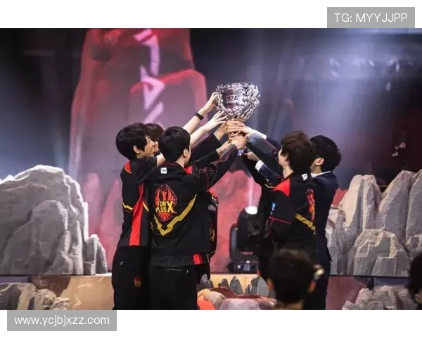 FPX逆袭之路揭示冠军杯背后的奋斗与荣耀故事