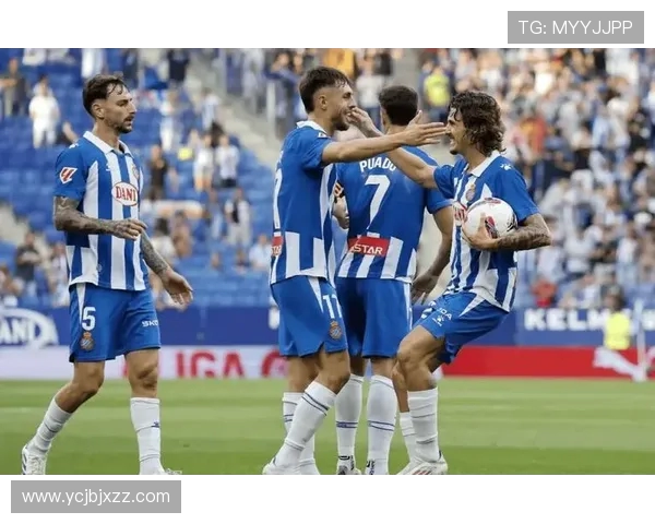 西班牙人对阵黄浅的精彩对决分析与赛后点评