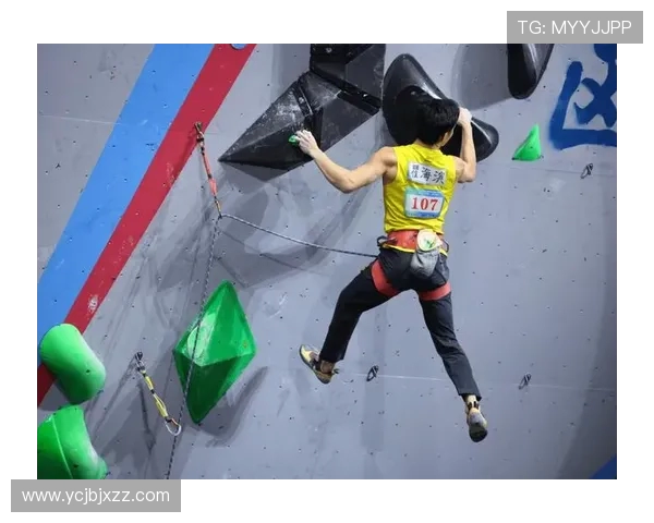 南京攀岩队中路突破革新引领攀岩运动新潮流与新风尚